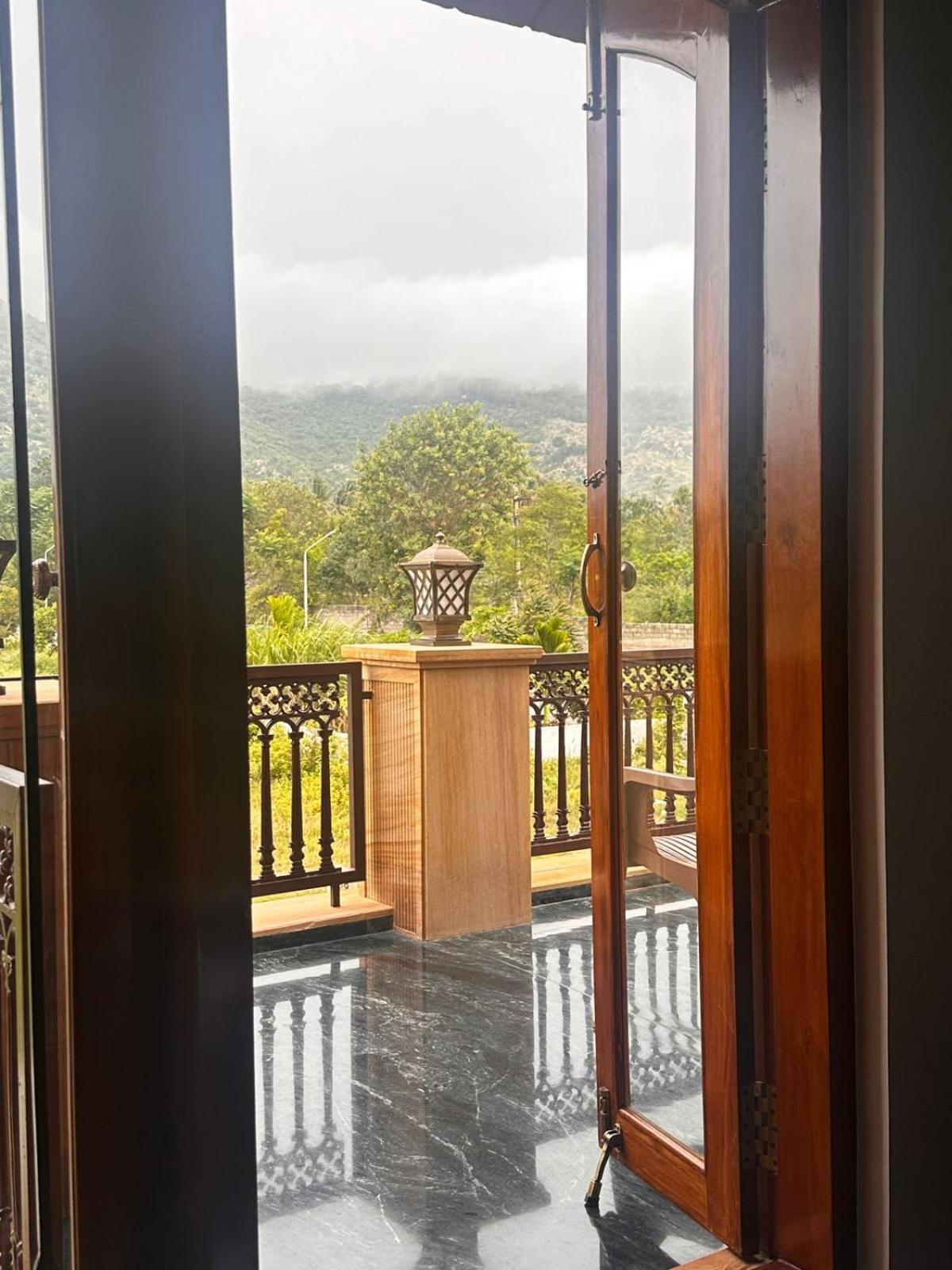 Mia Madre Villa Bangalore Eksteriør billede